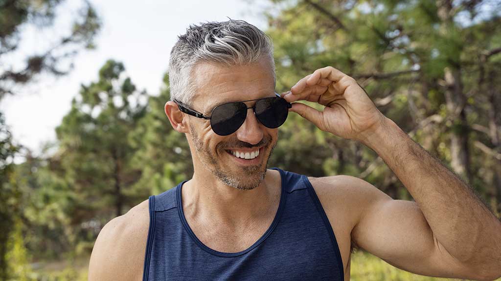 How to Use Smart Glasses’ Voice Commands